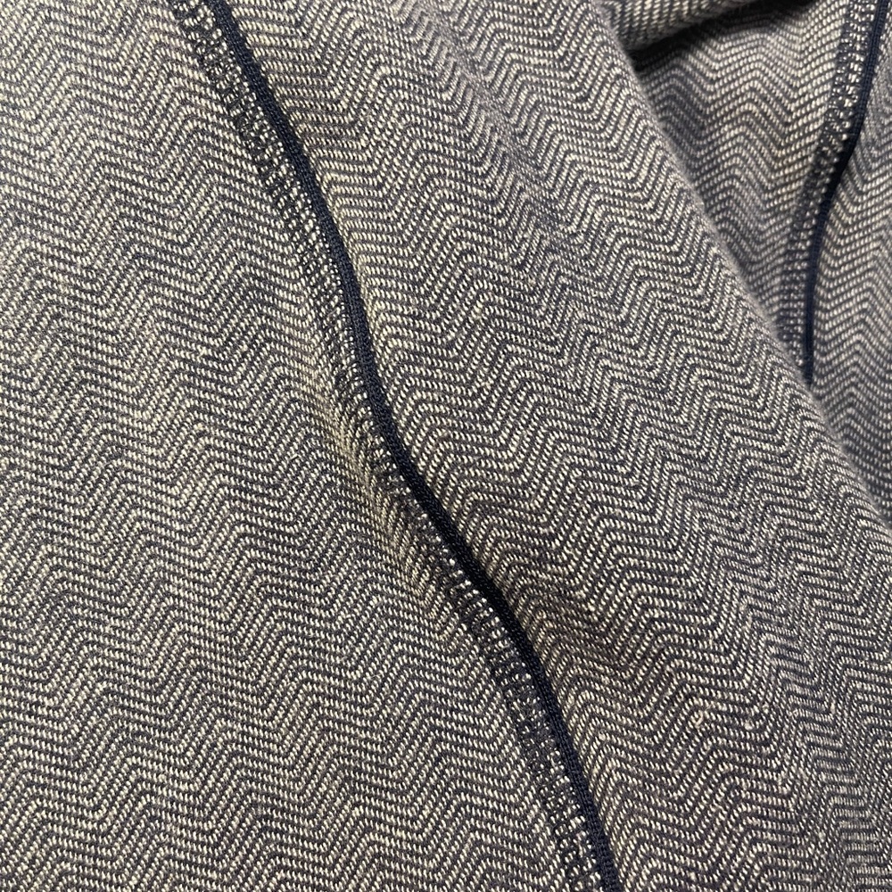 Vineyard vines Varsity sweatshirt dress - Picture 4 of 5